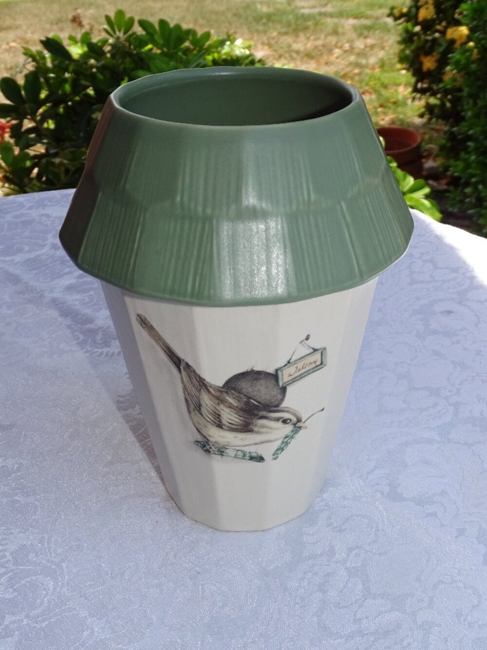 Pfaltzgraff Portfolio Naturewood Vase 8"